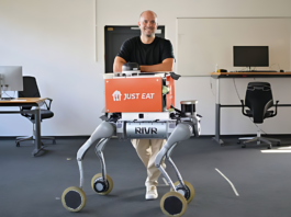 Amazon acquires robotics startup Rivr to boost doorstep delivery